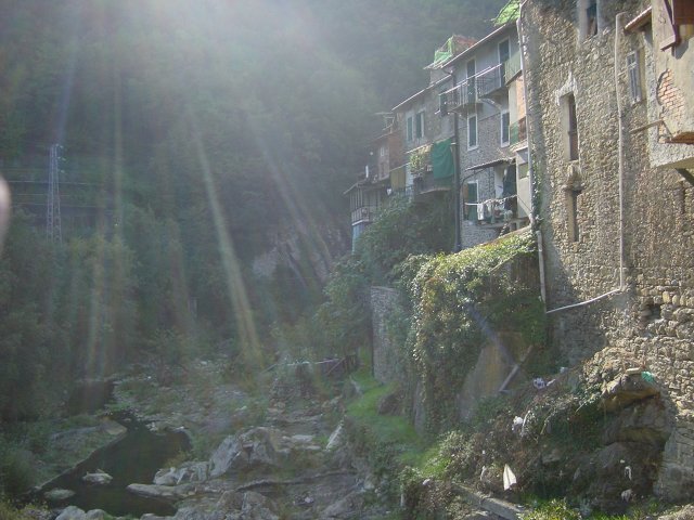 The small river behind Isolabona, on the Apricale side.
