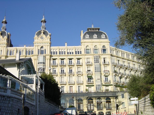 Main entrance of Hotel Regina, now a residential building.