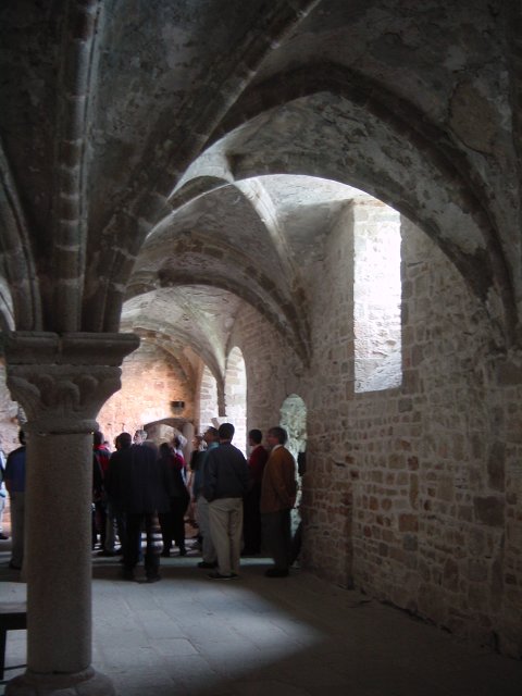 Promenoir des moines, au niveau intermediaire de l'abbaye
